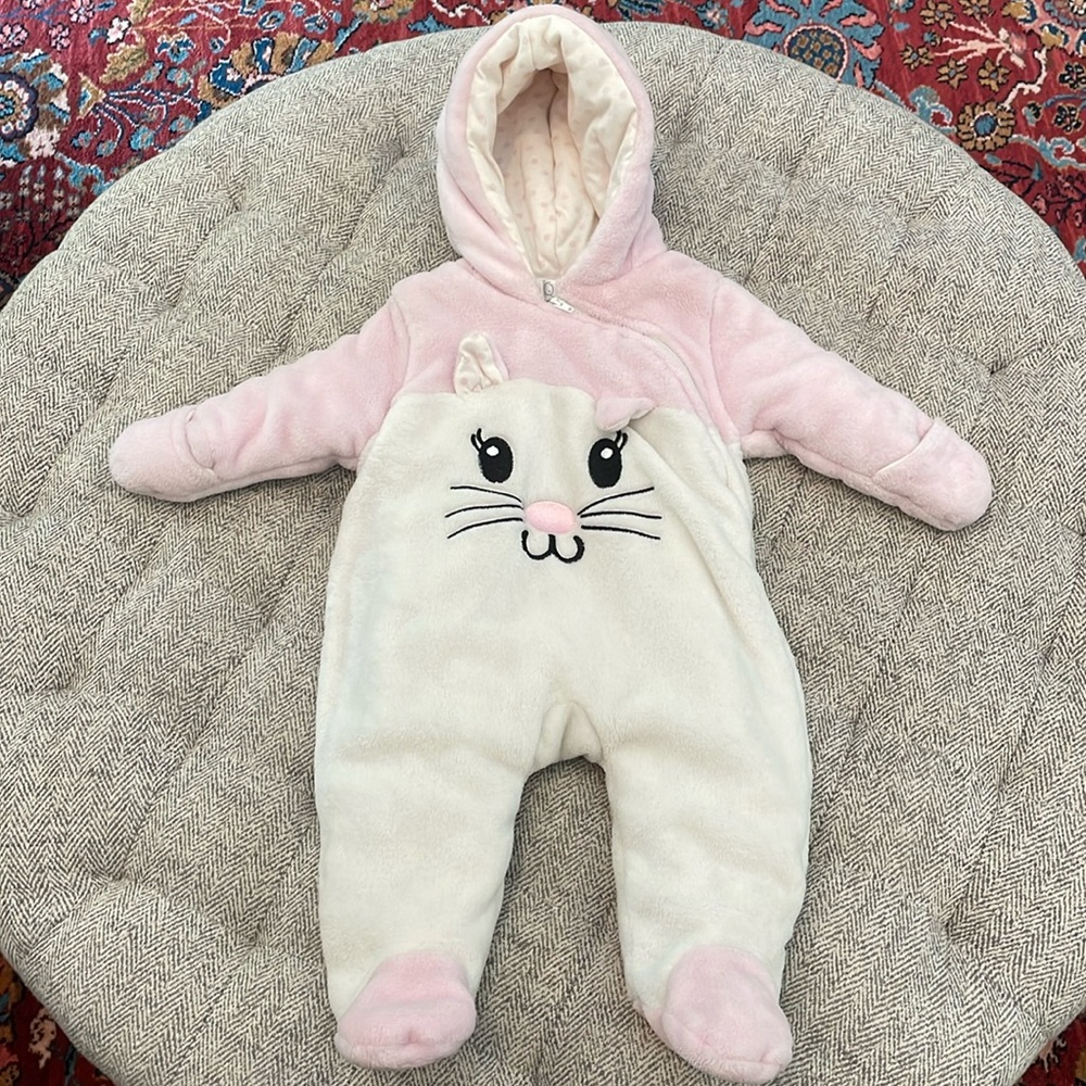 Quiltex super soft bunny suit size 0-3 mths